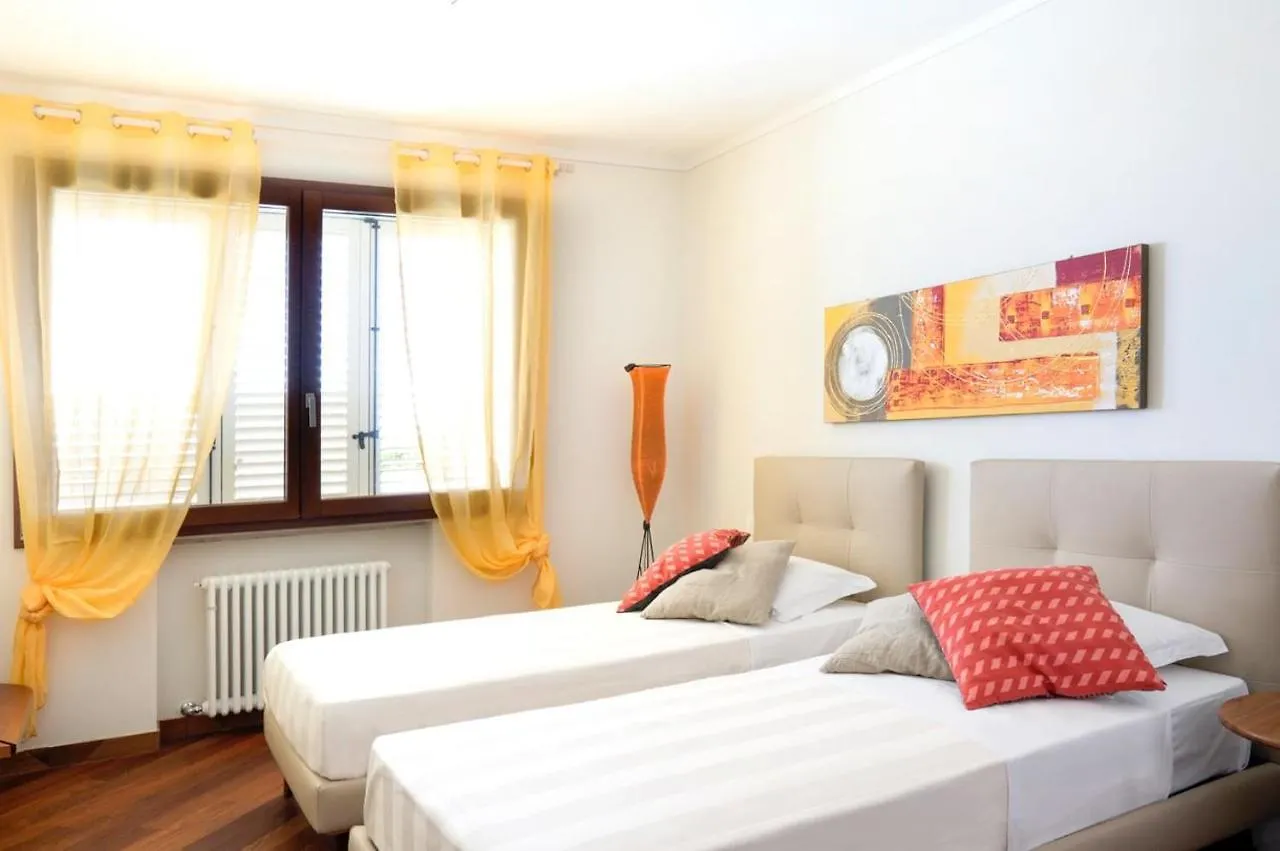Villa Leda Rimini Nocleg ze śniadaniem